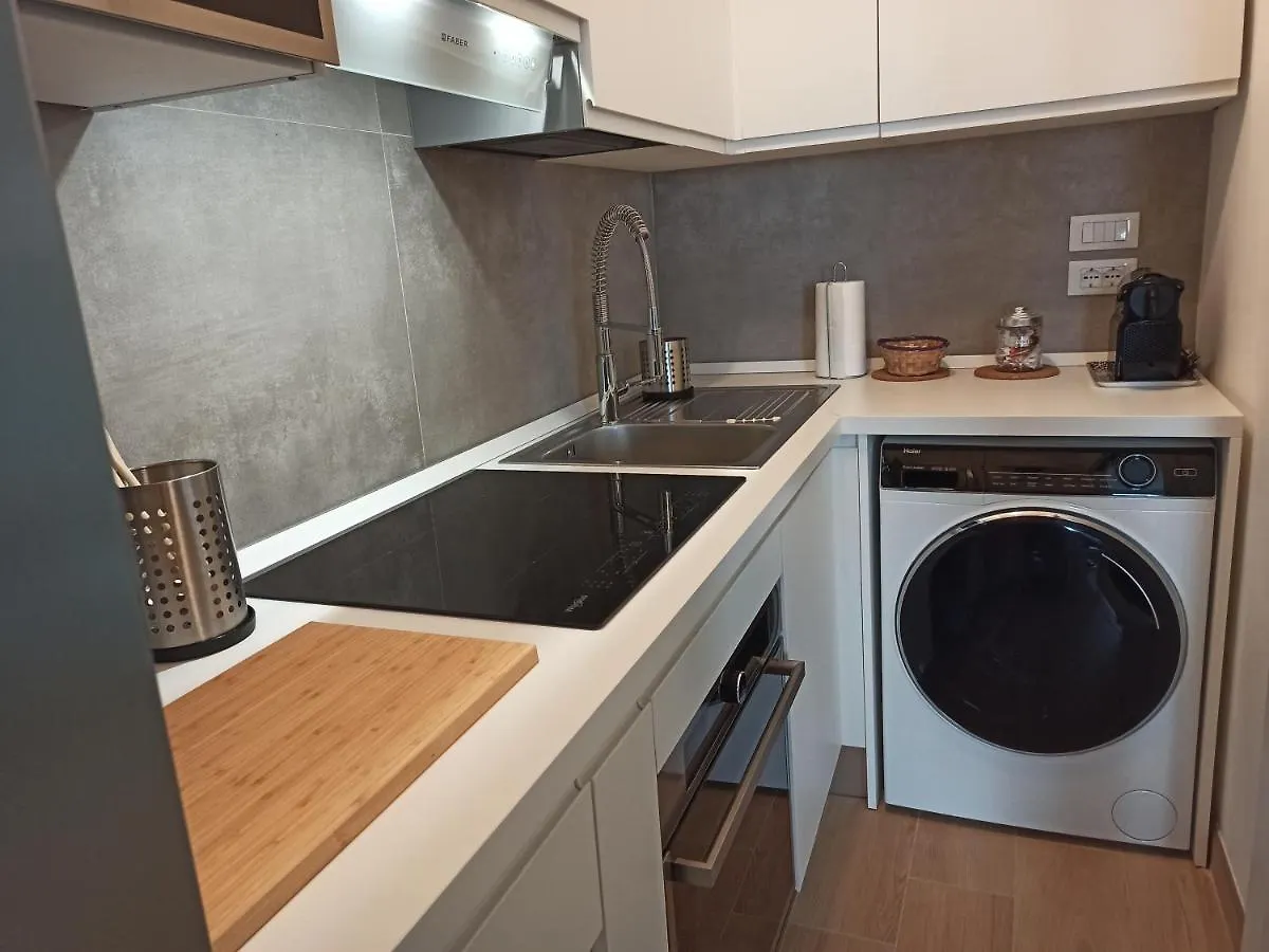 Colibri' - Boutique Apartment كاتانيا